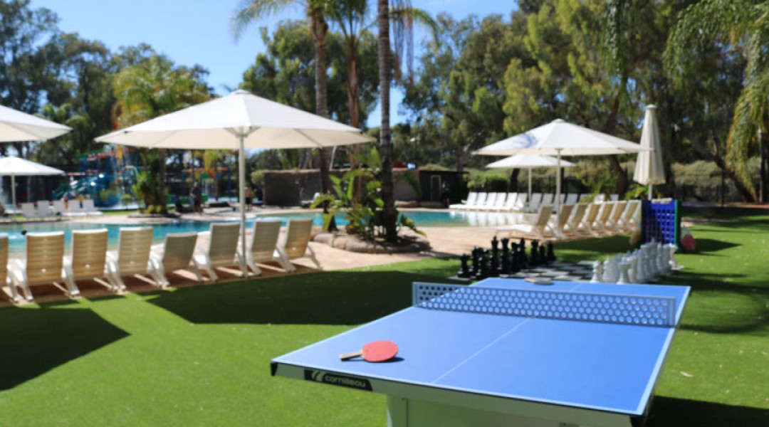 Outdoor Tennis Table Image 1 900px